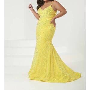 NEW TIFFANY DESIGNS women's prom dress in yellow